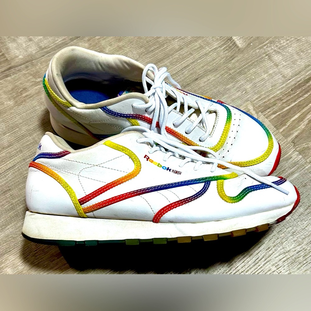 Vintage Reebok Rainbow Sneakers Size 7